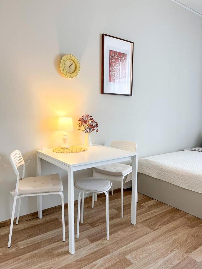 Cosy Apartment In Riga With Free Parking المظهر الخارجي الصورة